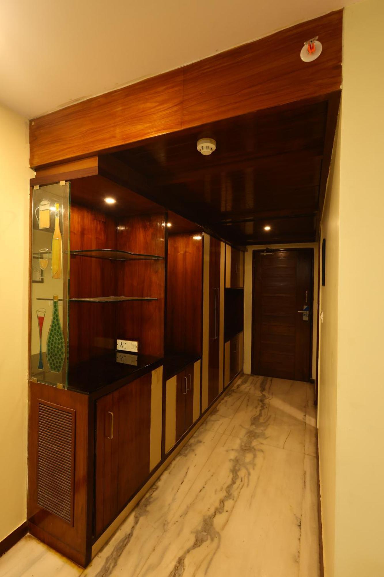 Hotel Lj Dadi'S Grand Visakhapatnam Zewnętrze zdjęcie